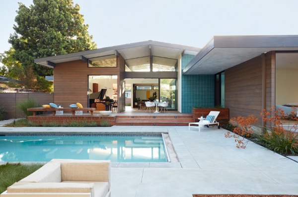 Tampilan Langit-langit yang Rendah